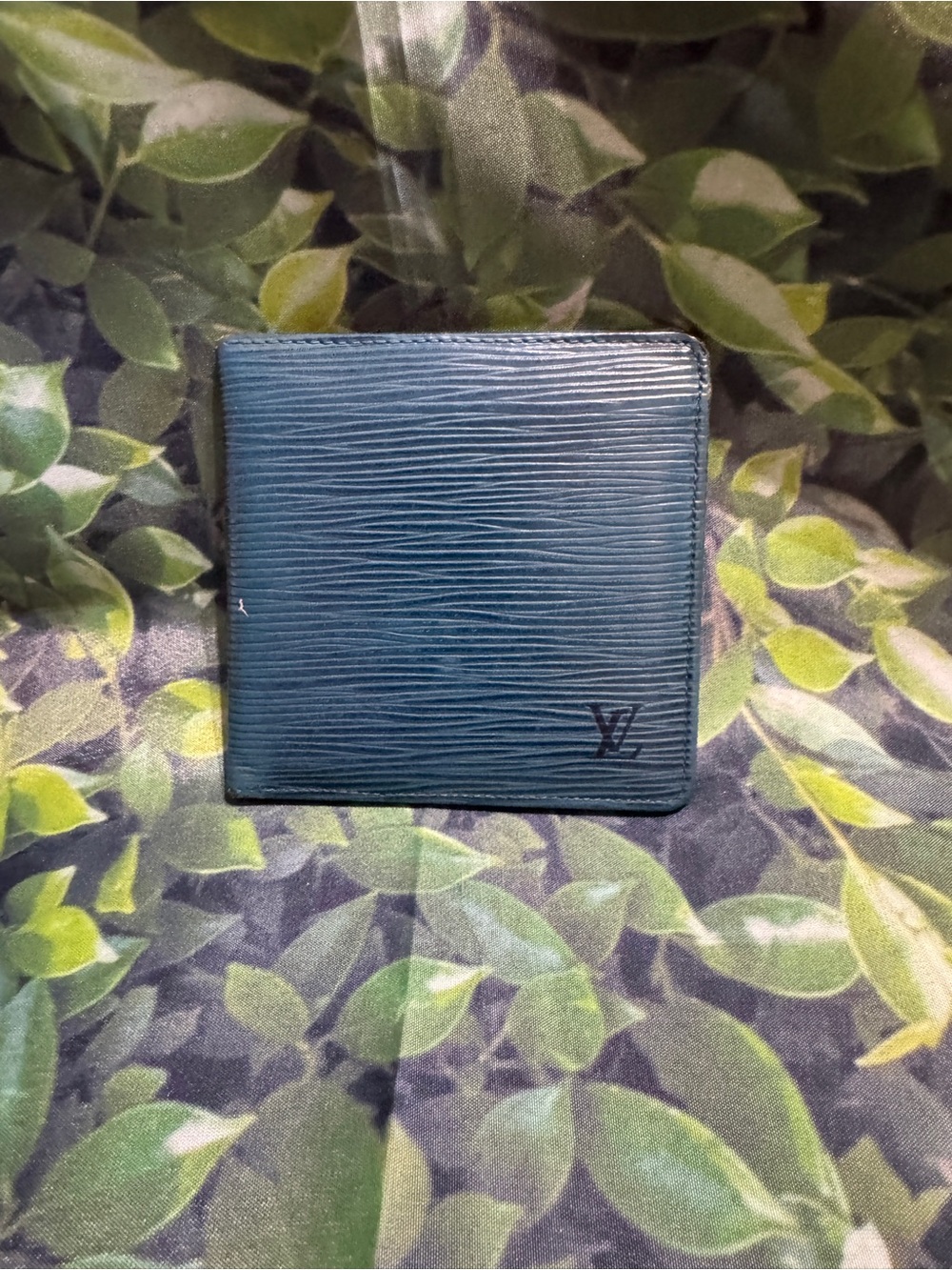 Louis Vuitton Teal Epi Leather  Men's Bifold Wallet